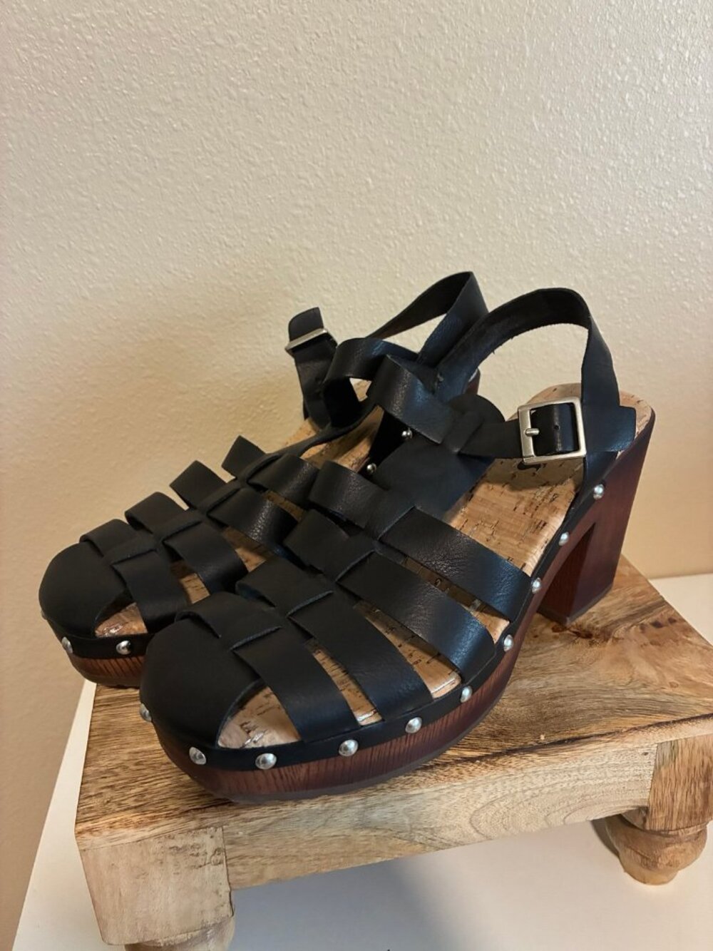 Korks Women's Black Woven Platform Clogs with Buckle Strap Shoes Size 8
